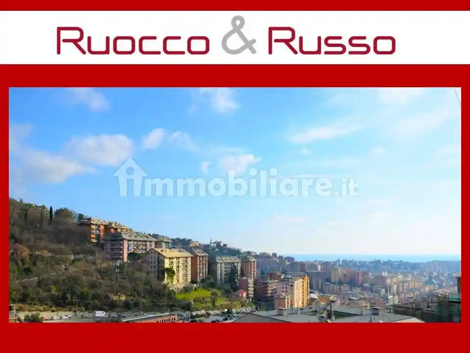 Appartamento in vendita a Genova