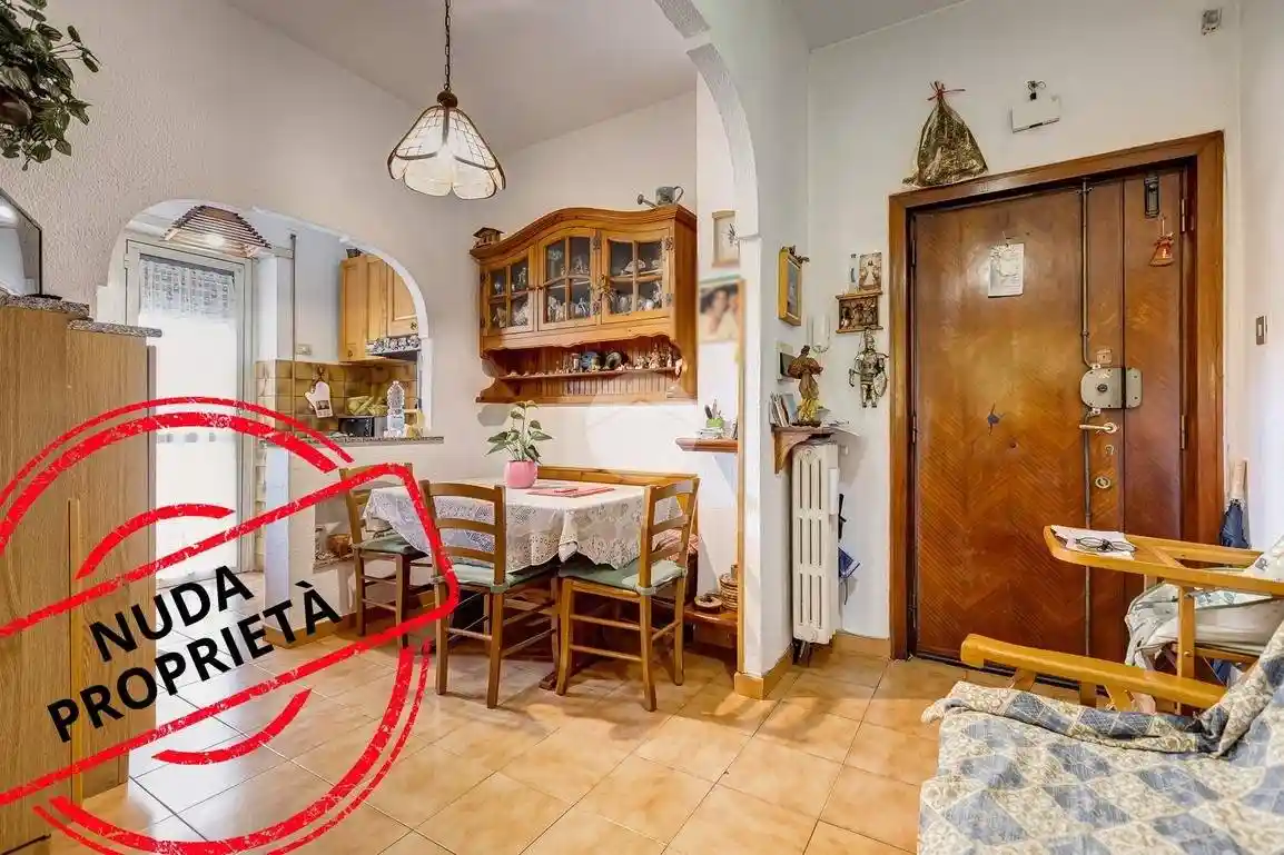 Appartamento in vendita a Roma
