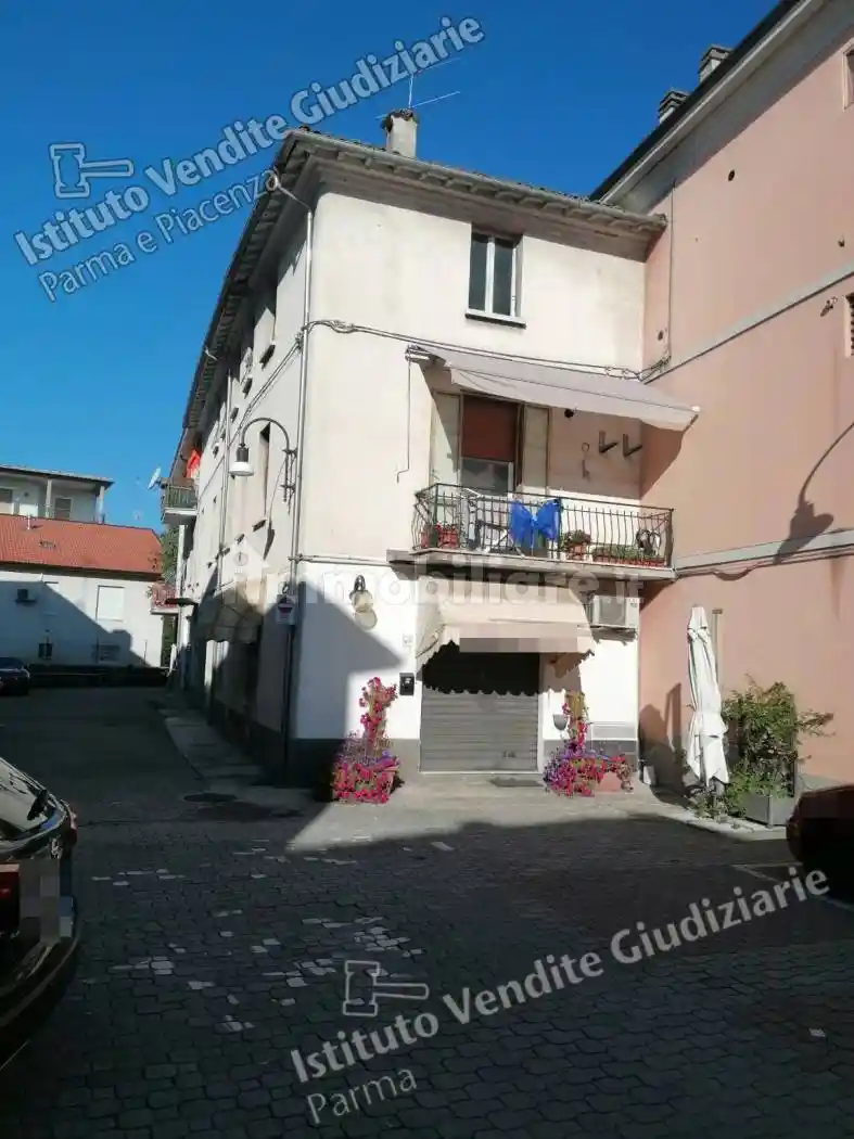 Appartamento in vendita a Medesano