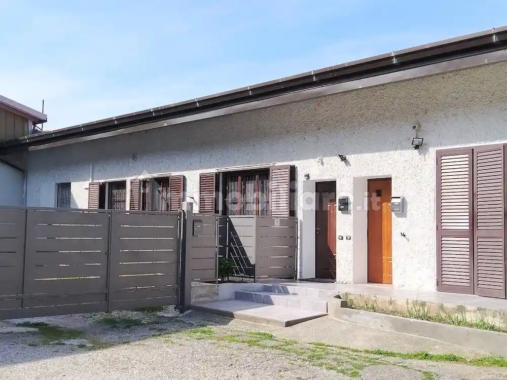 Appartamento in vendita a Robbiate
