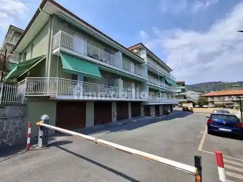 Appartamento in vendita a Santo Stefano al Mare