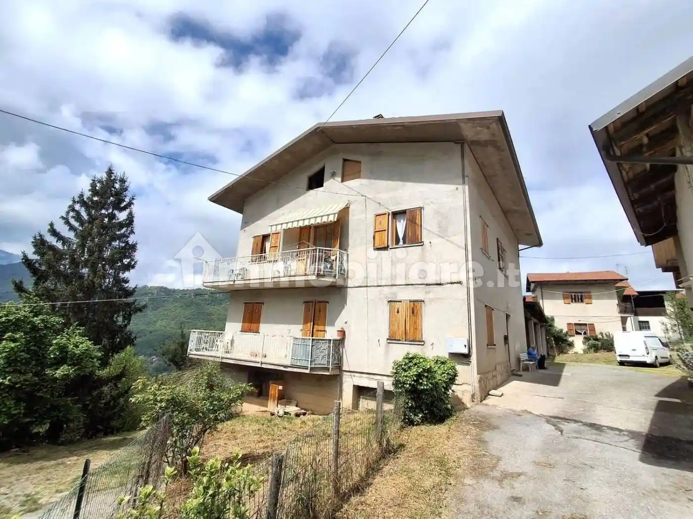 Villa in vendita a Montaldo di Mondovì
