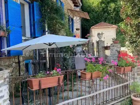 Villa in vendita a Borgomaro