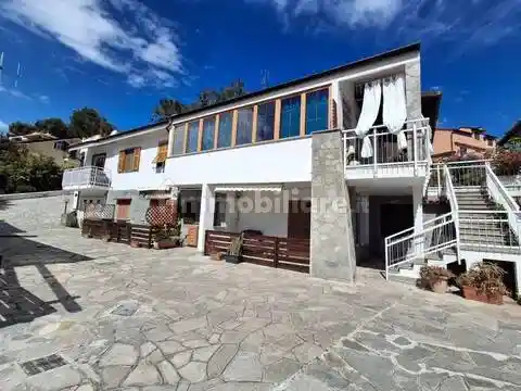 Appartamento in vendita a Andora