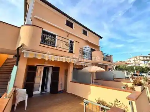Appartamento in vendita a San Bartolomeo al Mare