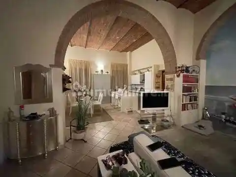 Appartamento in vendita a Seravezza