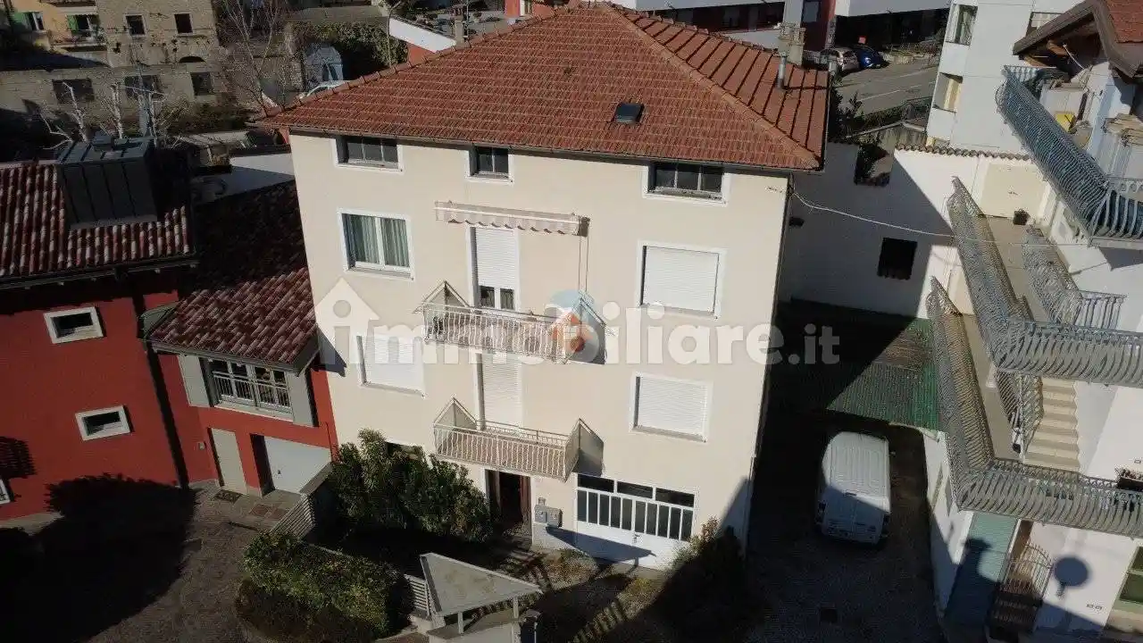 Villa in vendita a Rovereto