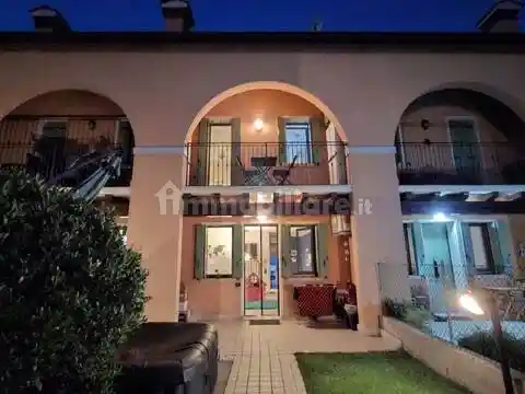 Villa in vendita a Due Carrare