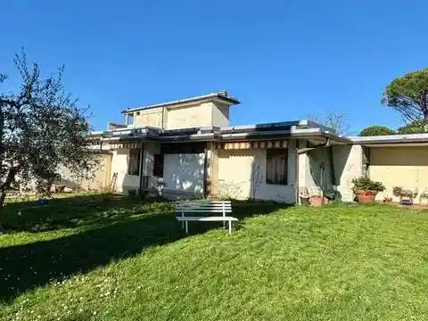 Villa in vendita a Firenze