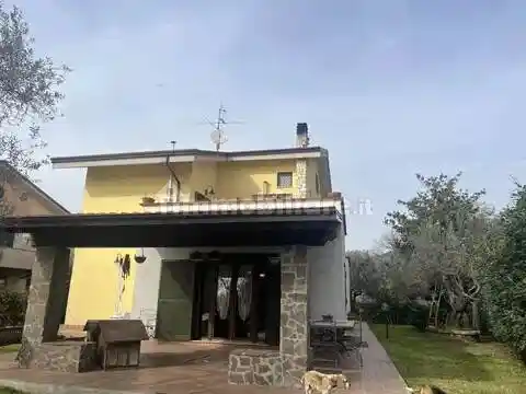 Villa in vendita a Sessa Aurunca