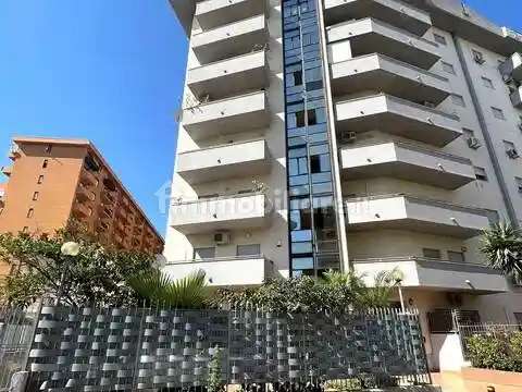 Appartamento in vendita a Palermo