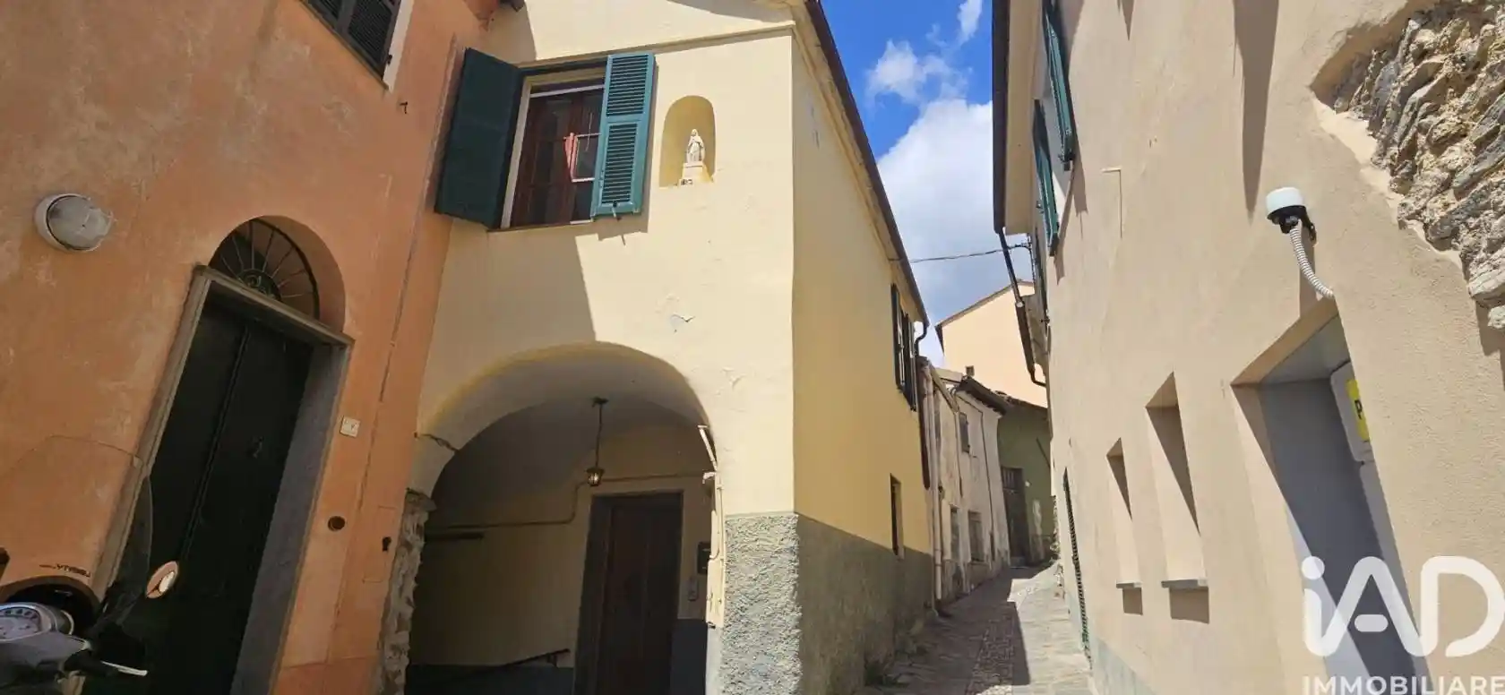 Casa indipendente in vendita a Arnasco