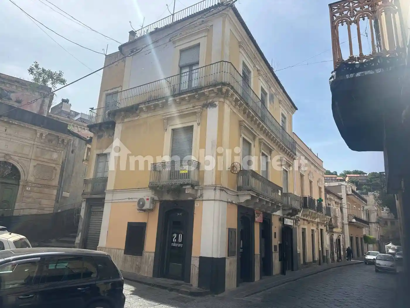 Casa indipendente in vendita a Bronte