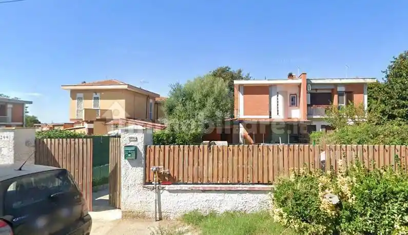 Villa in vendita a Ardea