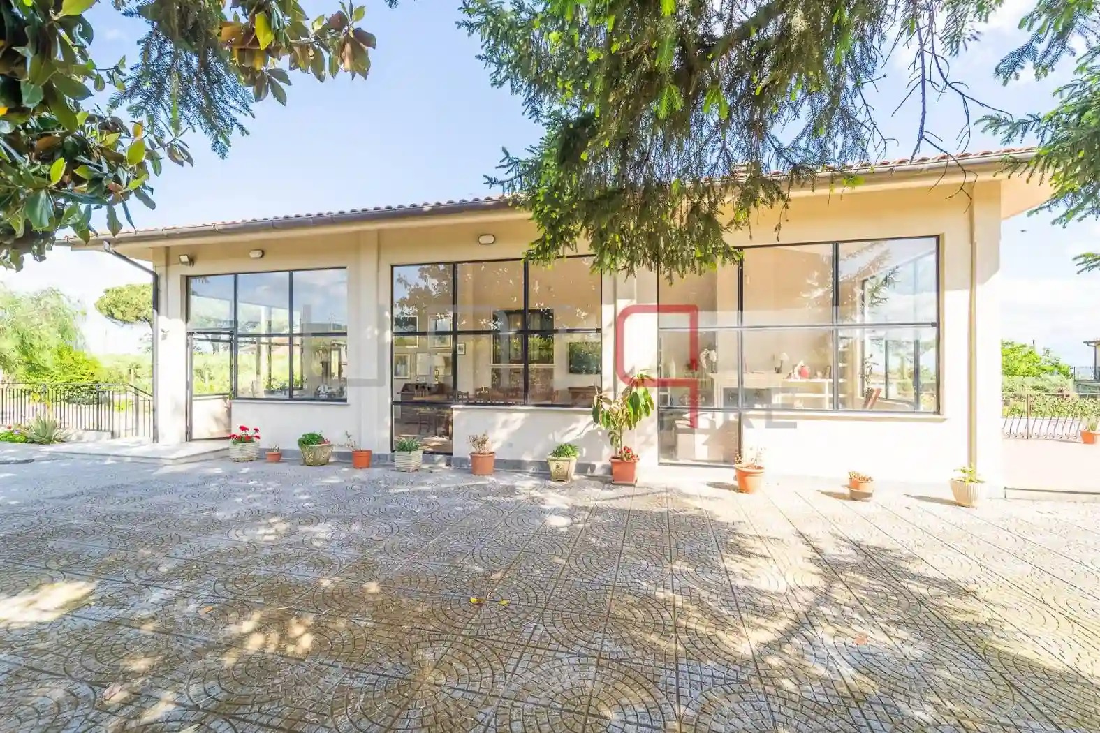 Villa - foto 2