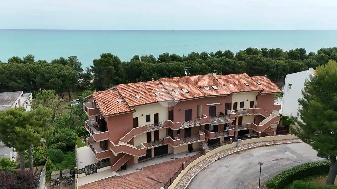 Appartamento in vendita a Pineto