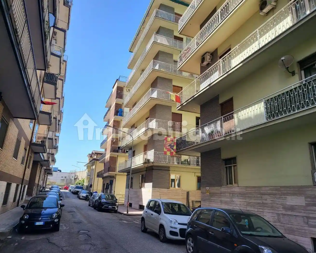 Palazzo - Edificio in affitto a Benevento