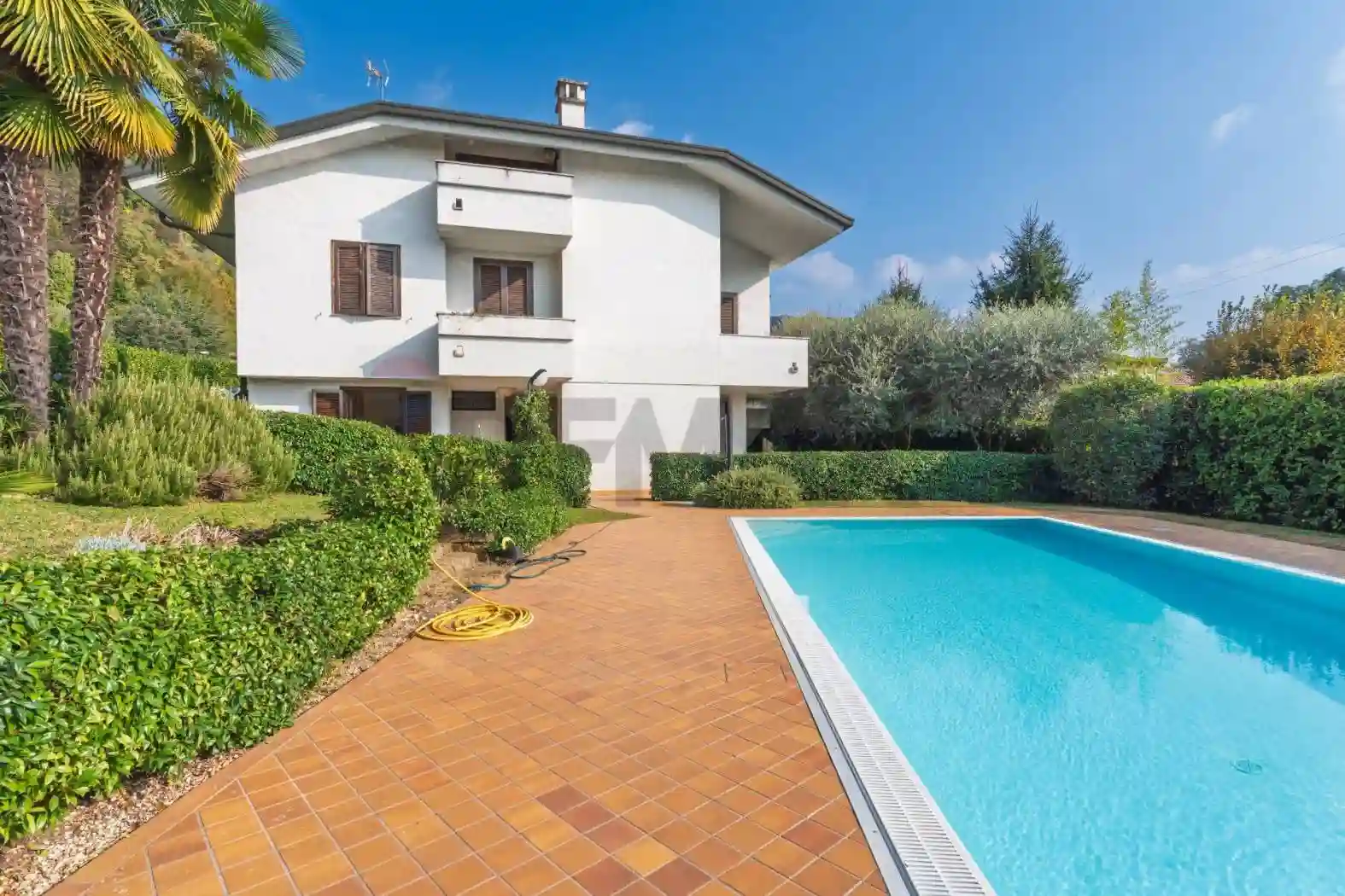 Villa - foto 2