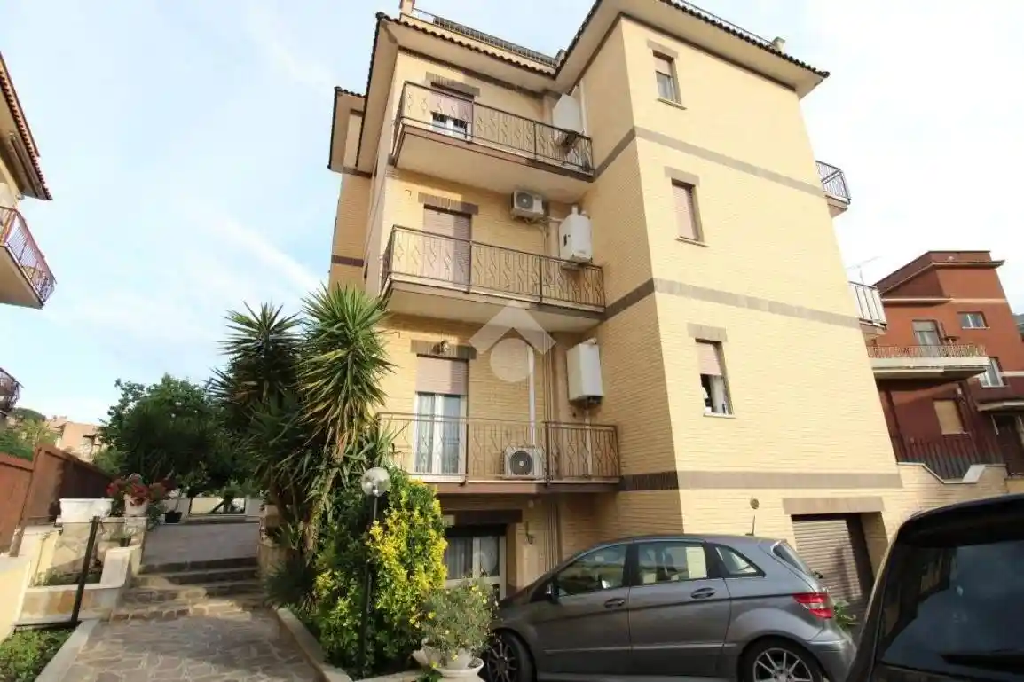 Appartamento in affitto a Roma
