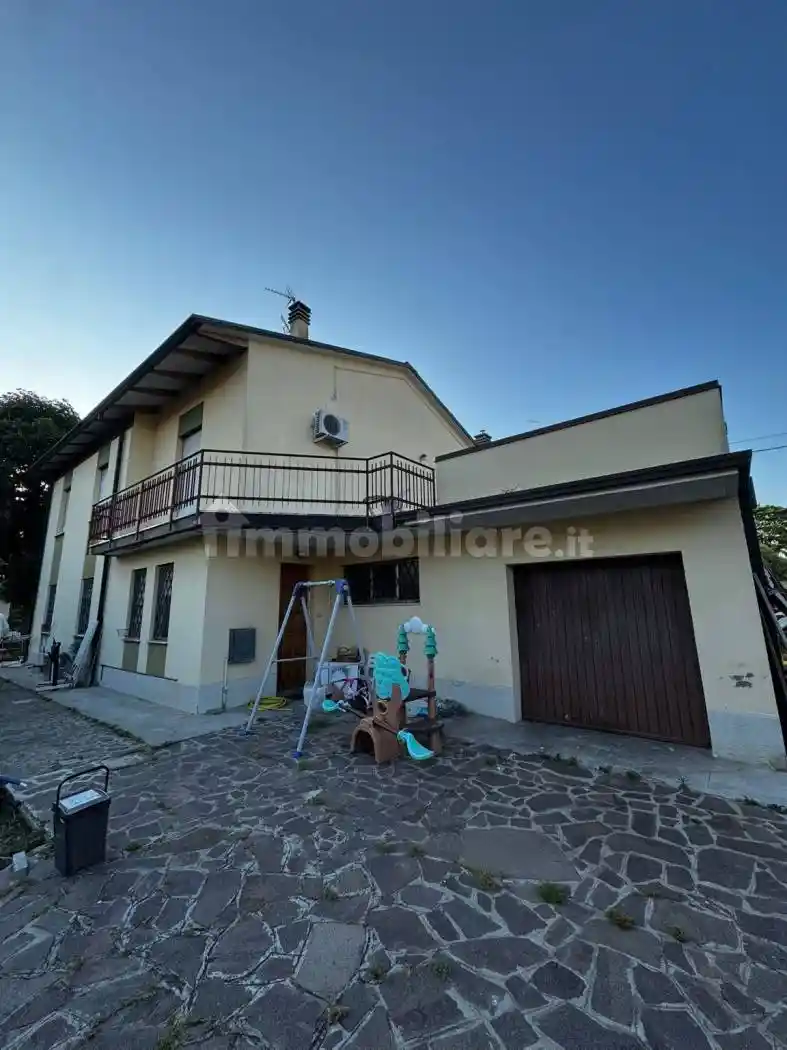 Villa in vendita a San Felice sul Panaro