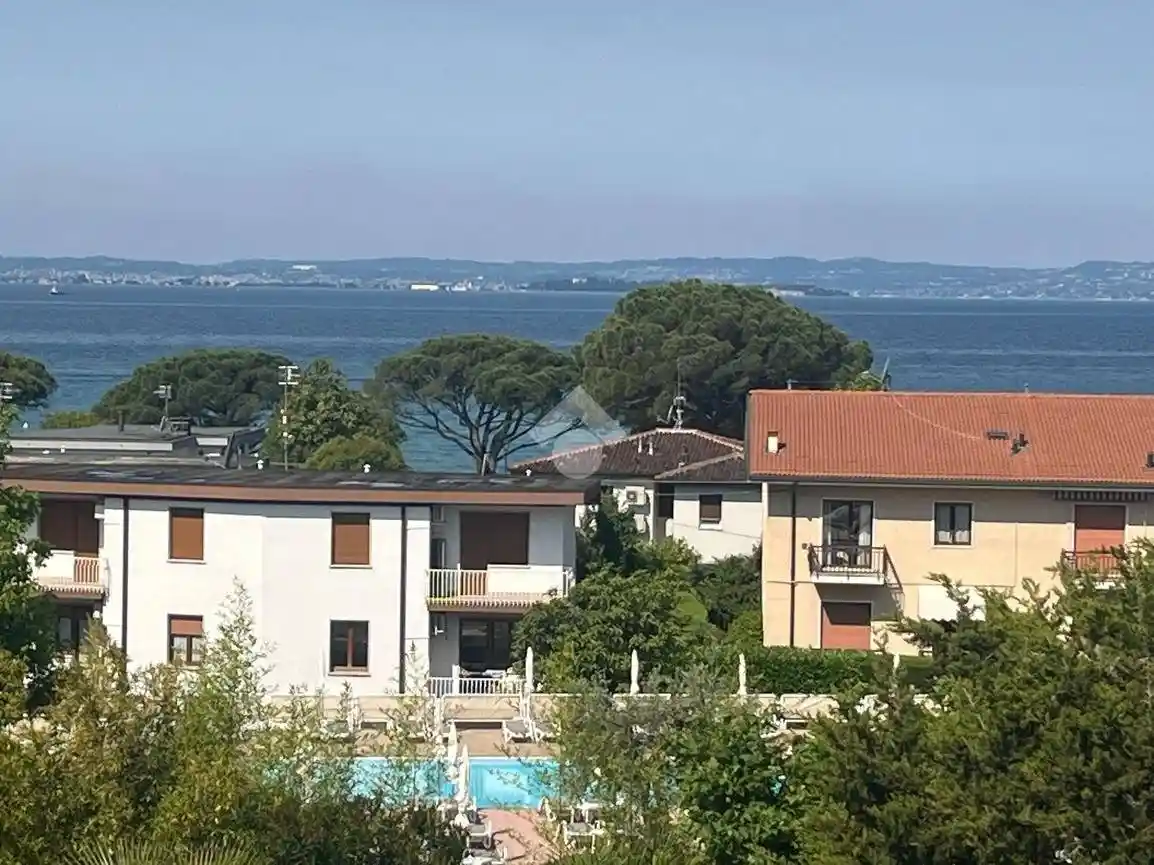 Appartamento in affitto a Lazise
