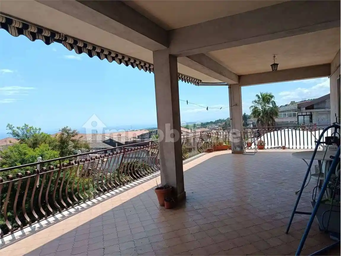 Casa indipendente in vendita a Zafferana Etnea
