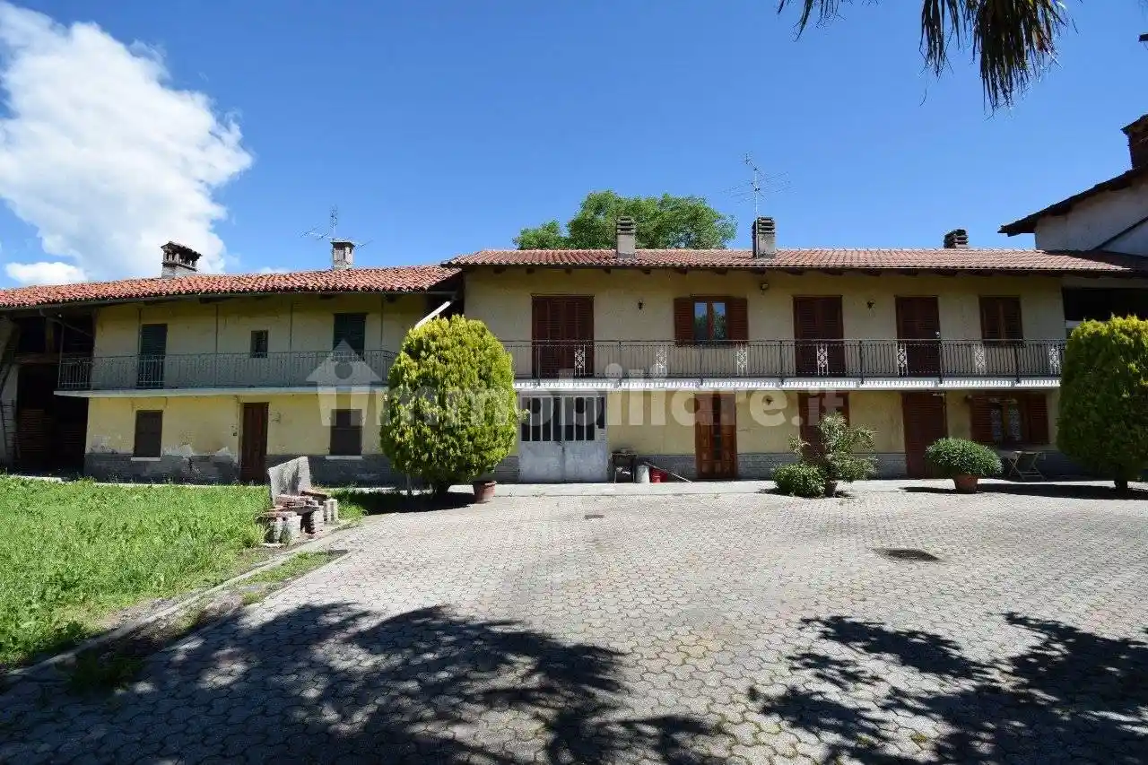 Casa indipendente in vendita a Pinerolo