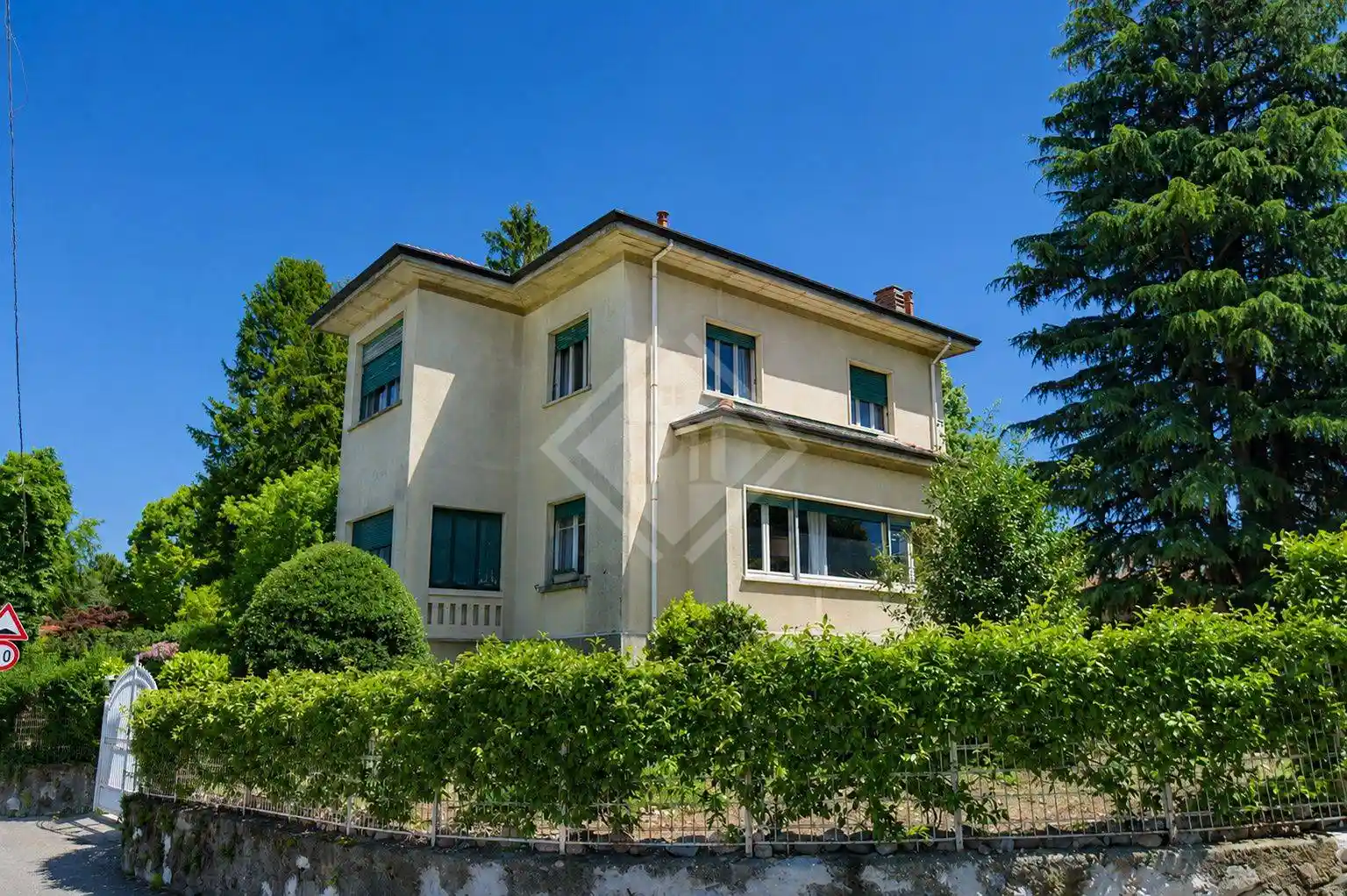 Villa in vendita a Cantello