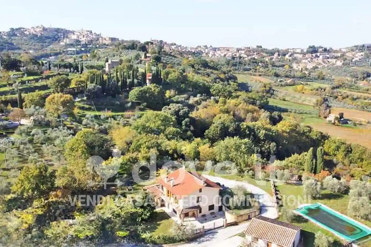 Rustico - Casale in vendita a Montepulciano