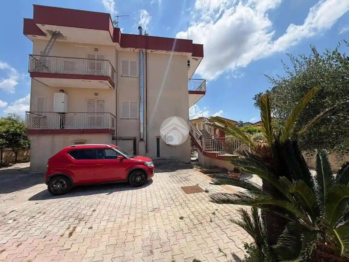 Palazzo - Edificio - foto 2