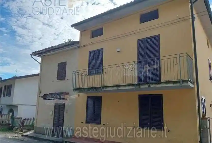 Appartamento in vendita a Santa Maria a Monte