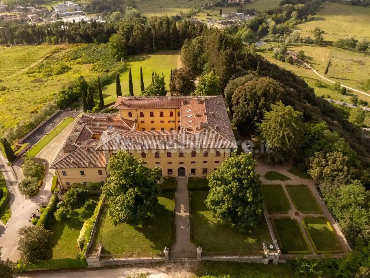 Appartamento in vendita a Poggibonsi
