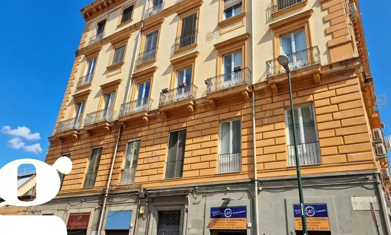 Appartamento in affitto a Napoli