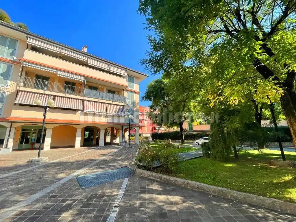 Appartamento in vendita a Arcore