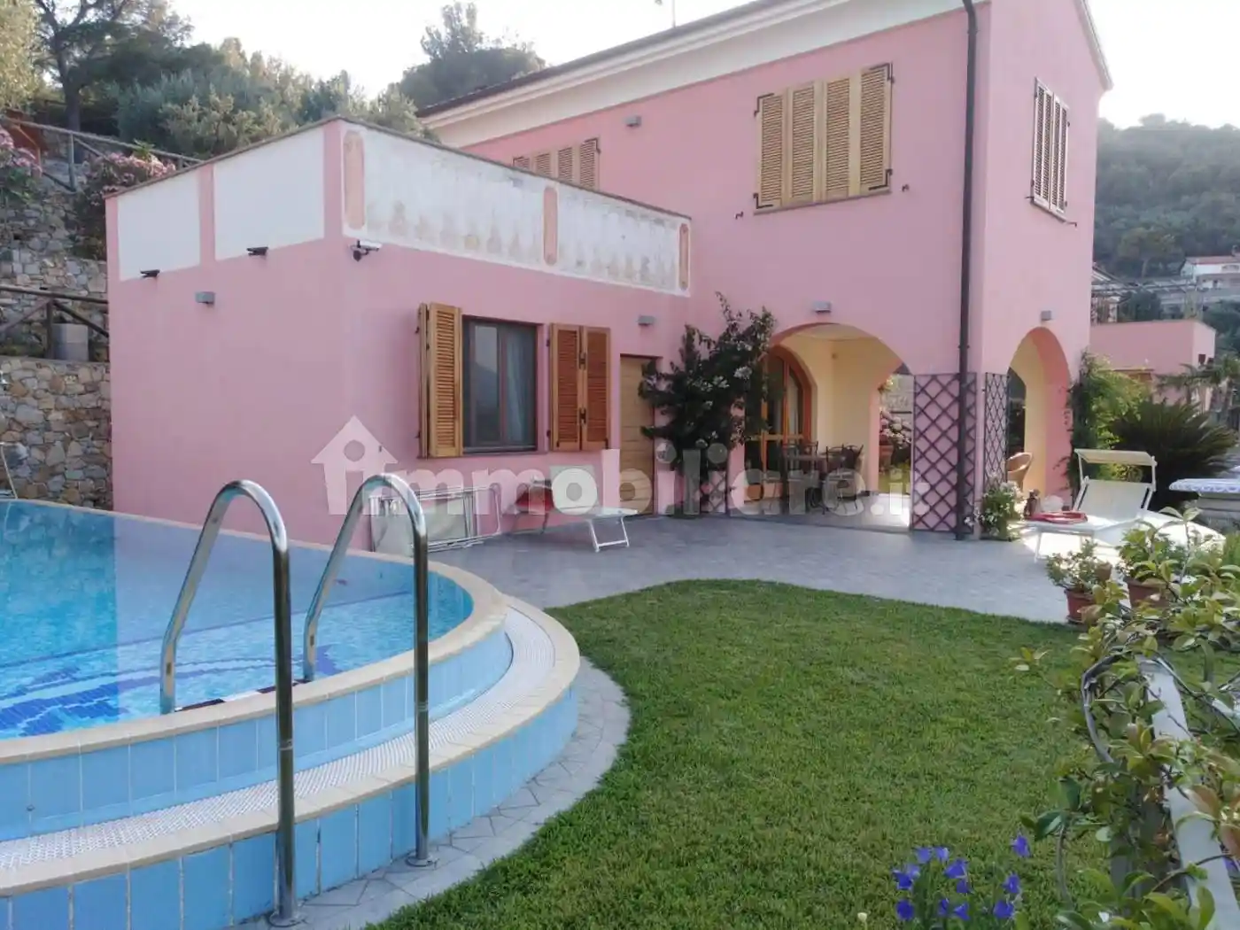 Villa in vendita a Andora
