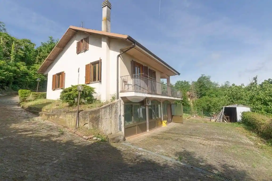 Villa in vendita a Montafia