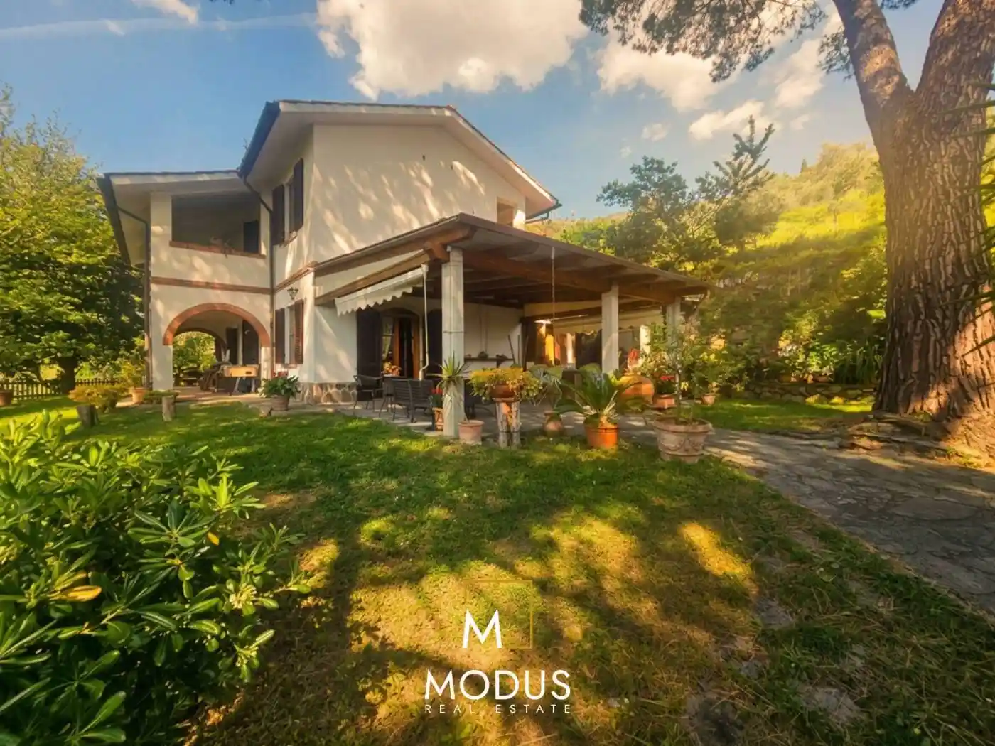 Villa in vendita a Calci