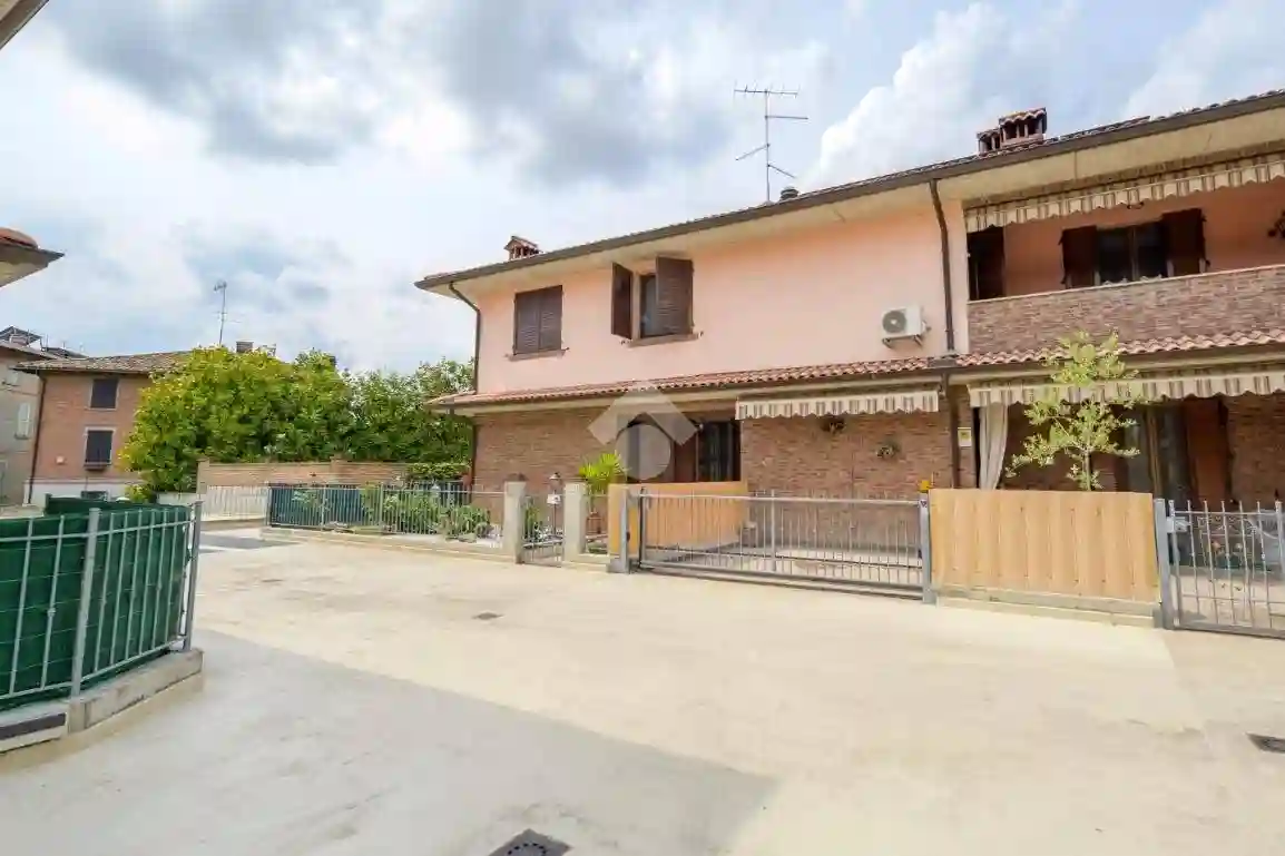 Villetta a schiera - foto 4