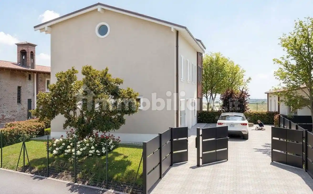 Rustico - Casale in vendita a Formigine