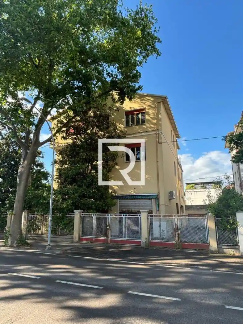 Villa in vendita a Forlì