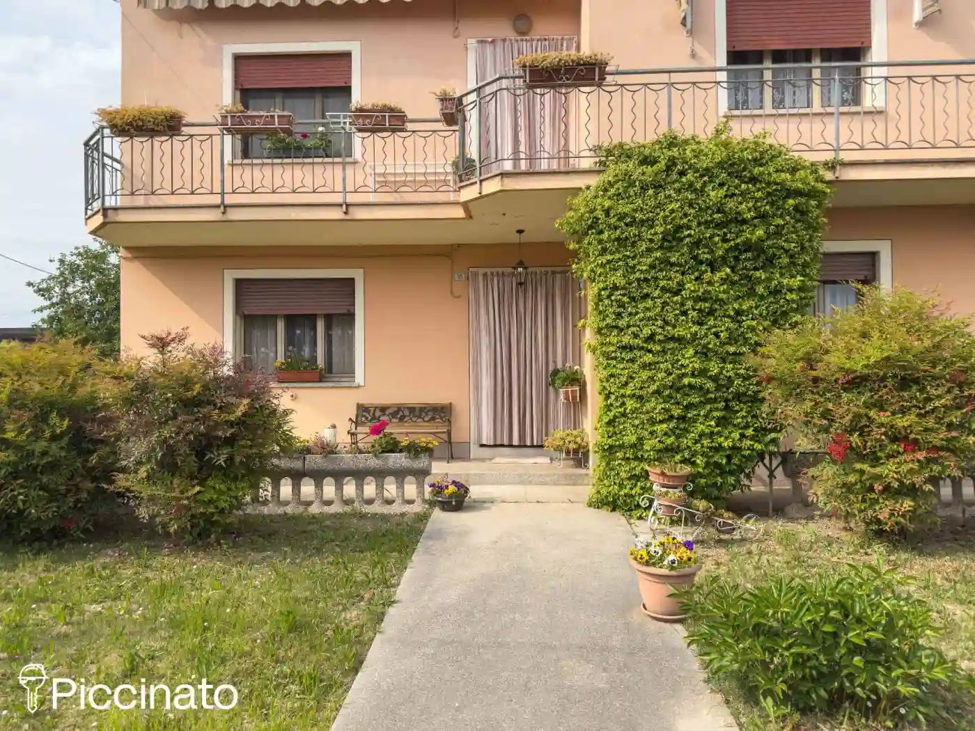 Villa - foto 2