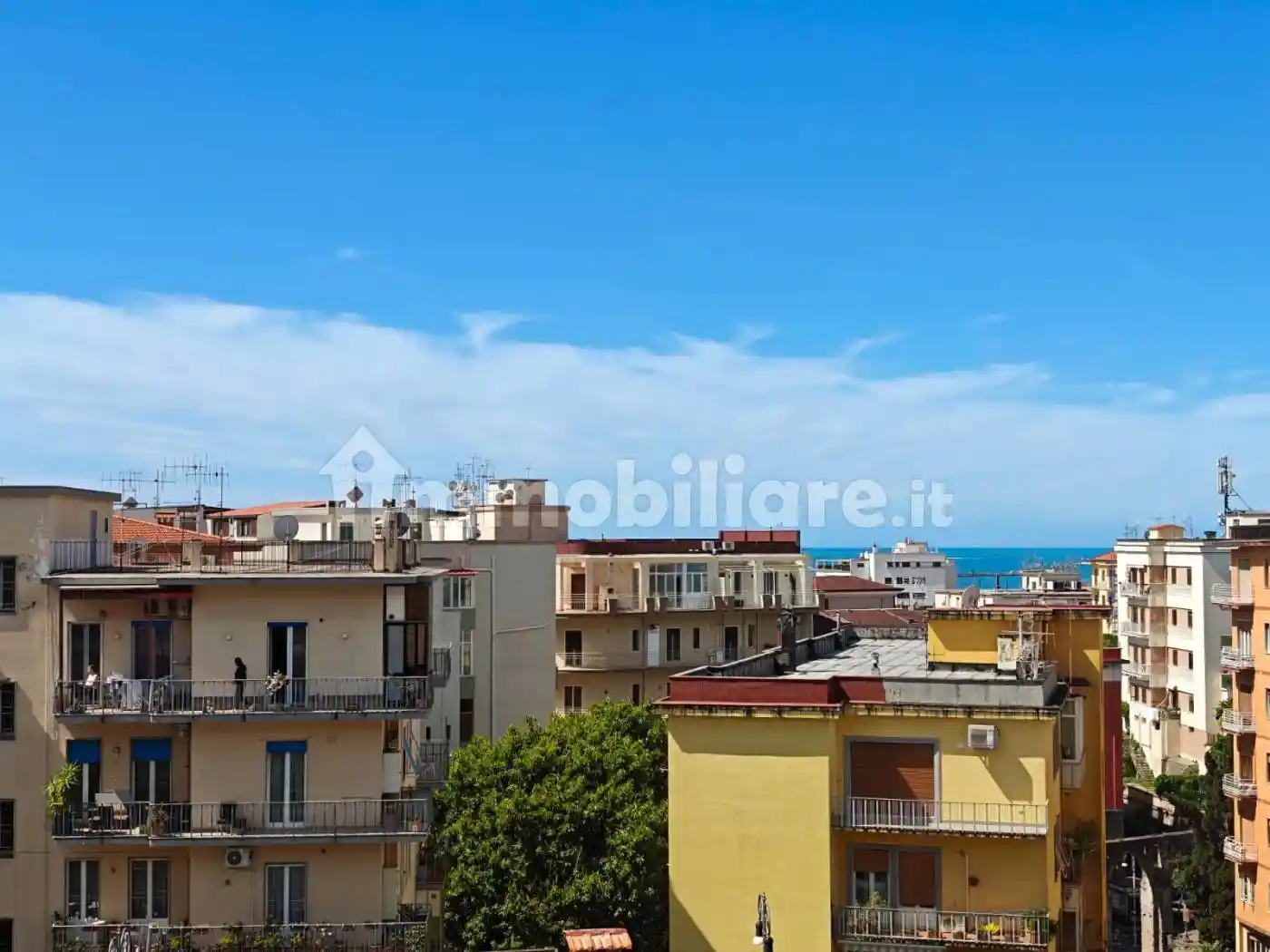 Appartamento in vendita a Salerno