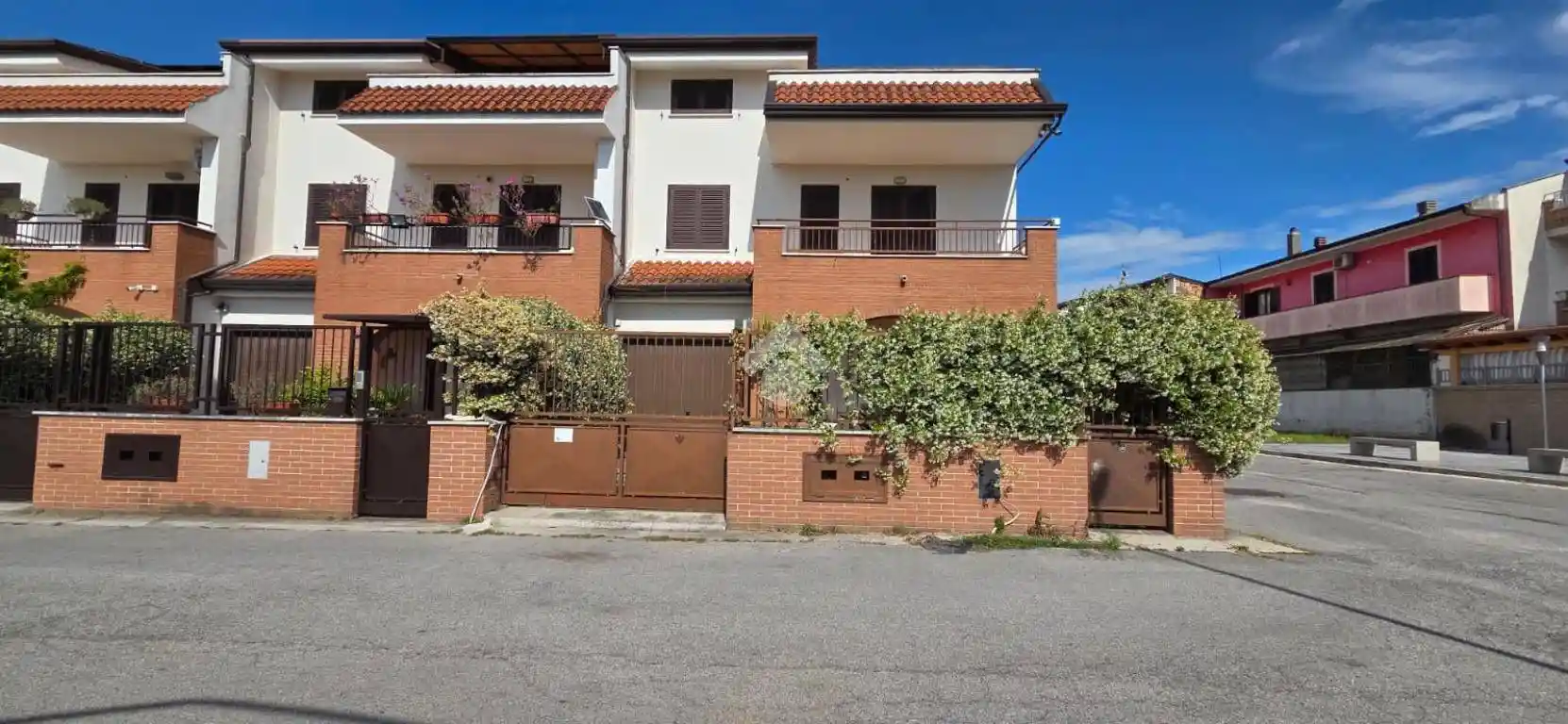 Villetta a schiera in vendita a Villa di Briano