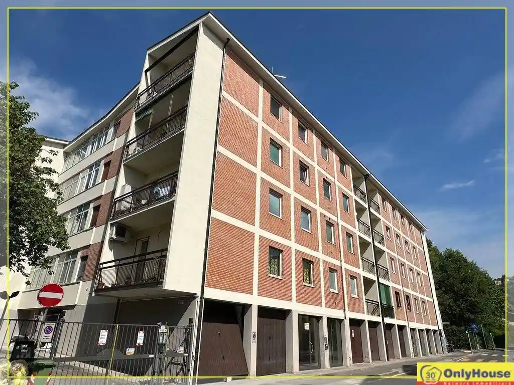 Appartamento in vendita a Bergamo