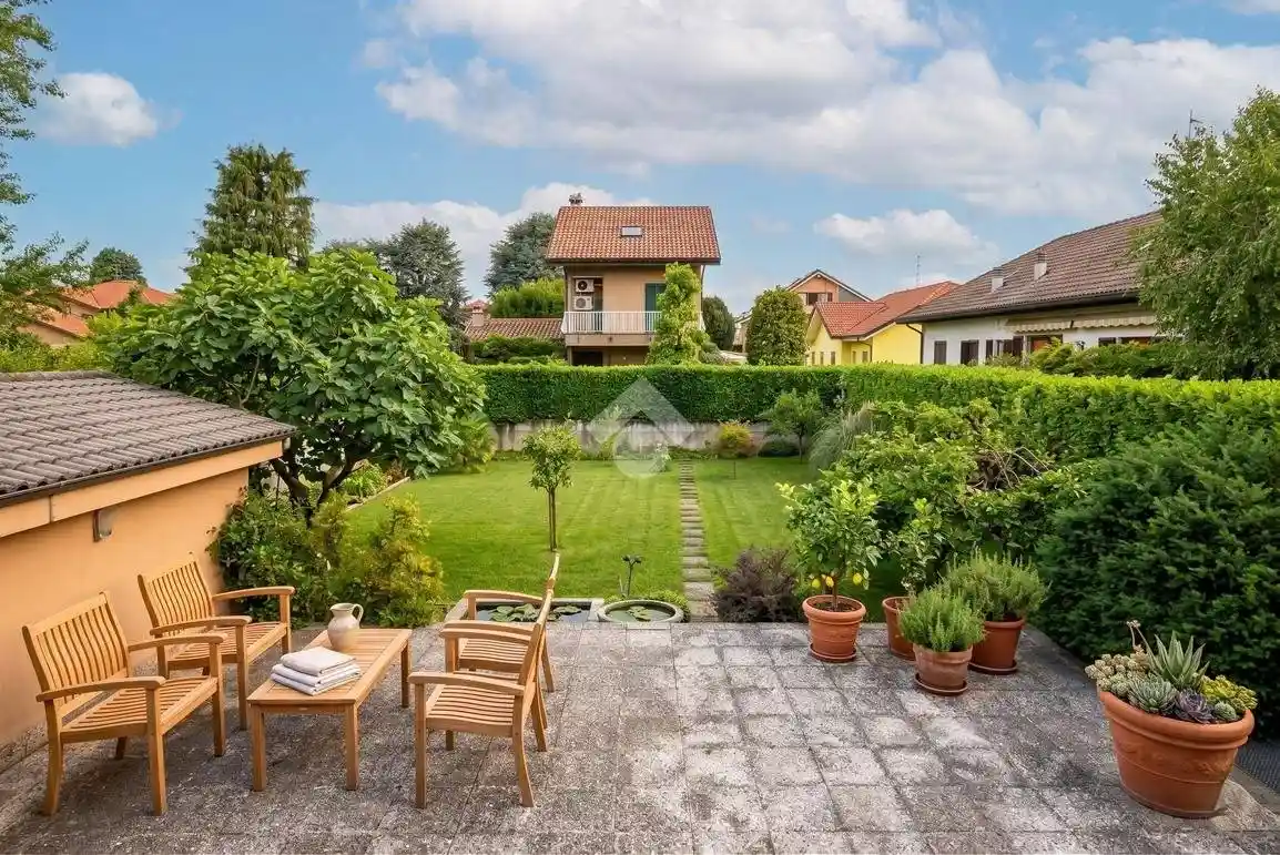 Villa in vendita a Seregno