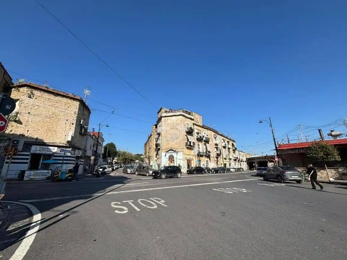 Appartamento in affitto a Napoli