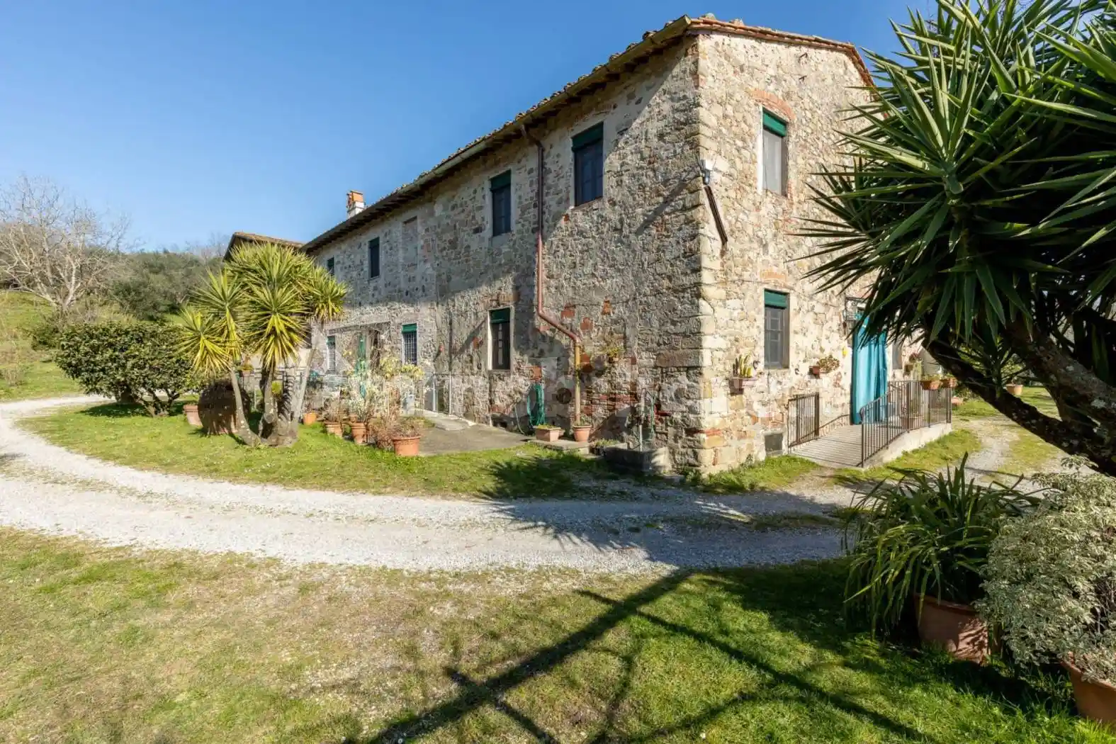 Rustico - Casale in vendita a Lucca