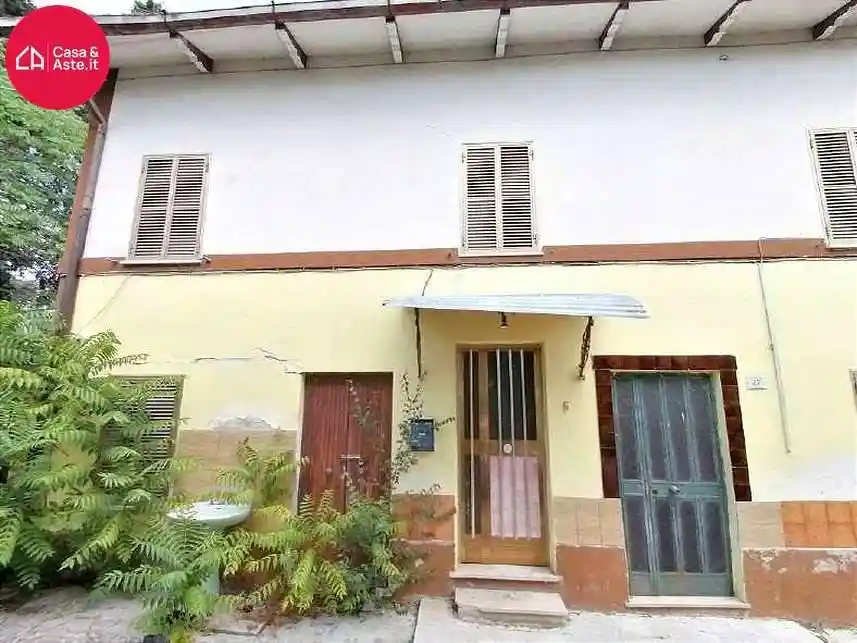 Casa indipendente in vendita a Fermo