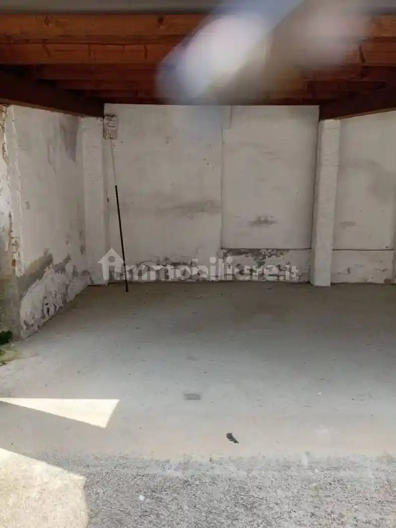 Appartamento in vendita a Voghera