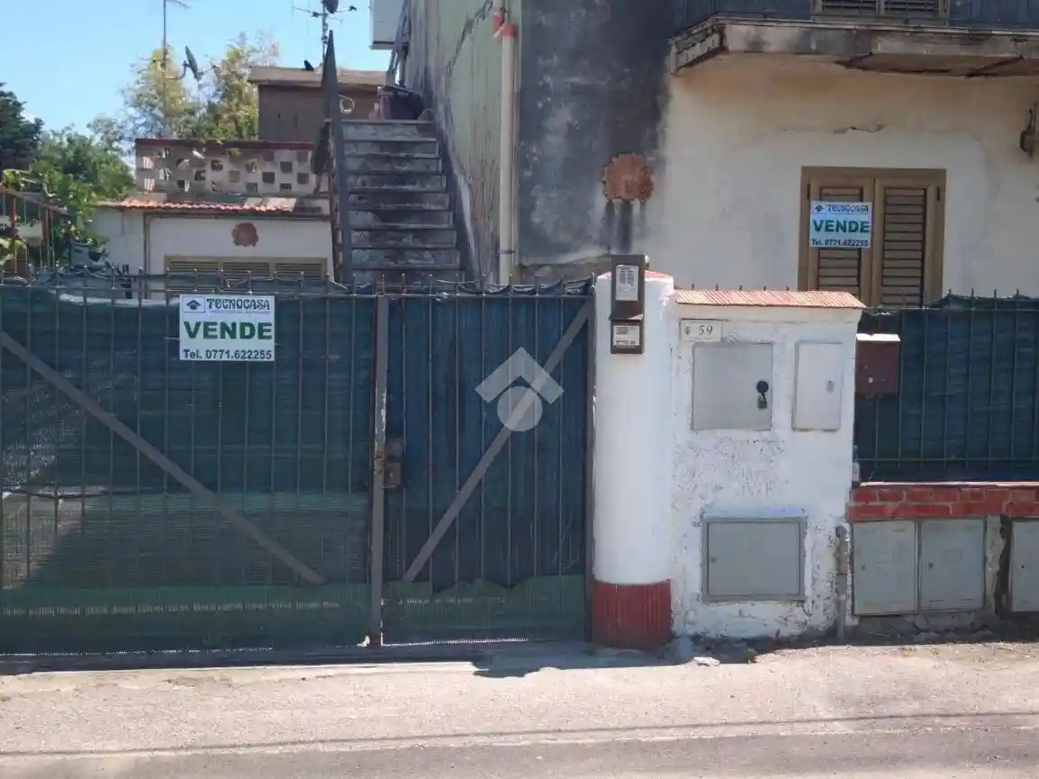Appartamento in vendita a Minturno
